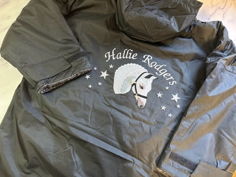 All-seasons overcoat - Stock embroidery